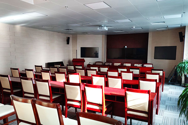 大唐国际发电股份有限公司辽宁分公司会议室